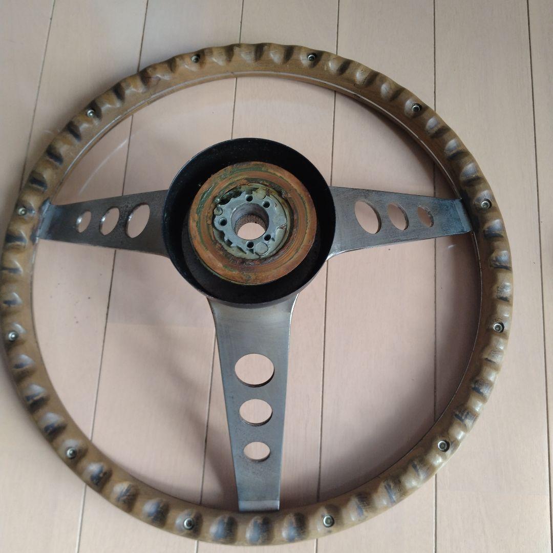 グラントウッドステアリング 34