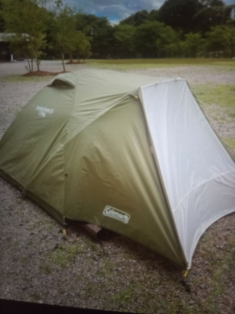 ソロキャンプにオススメの4点セットです　テント、タープ、テーブル、焚き火台