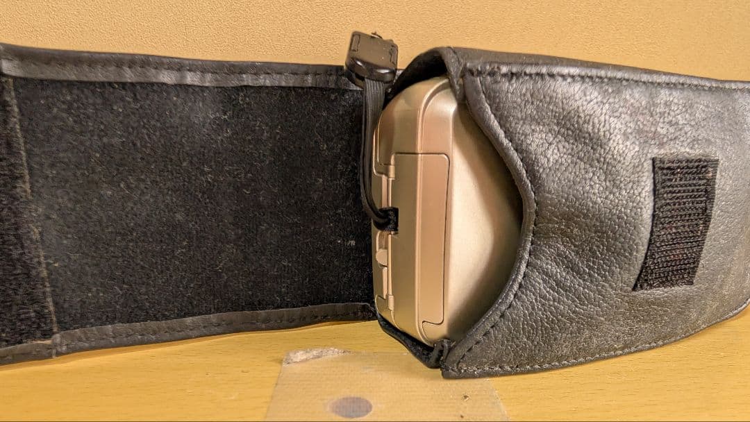 30年以上前の　オリンパス　カメラ