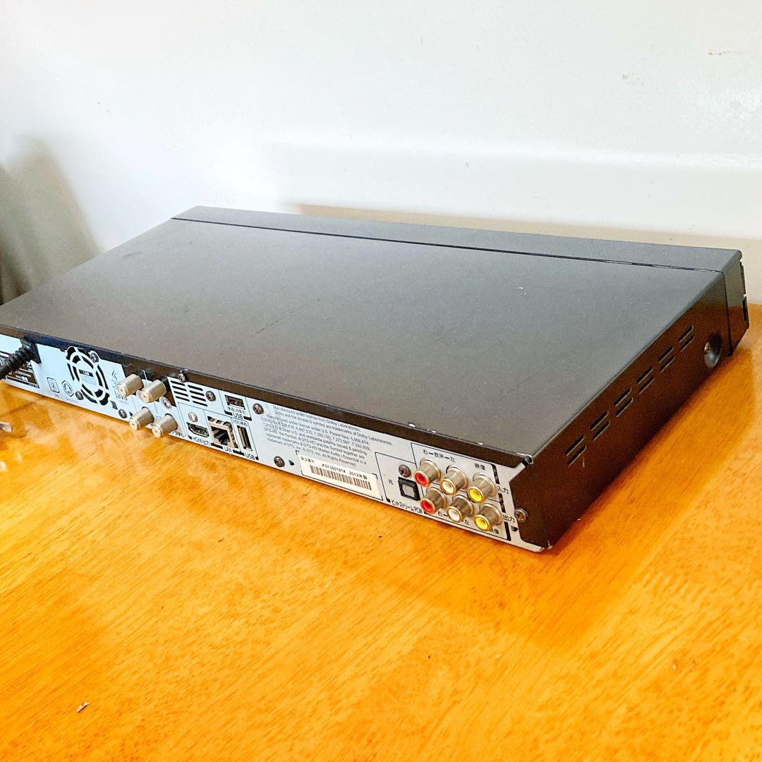リモコン無し　TOSHIBA 東芝　ブルーレイレコーダー HDD 500GB