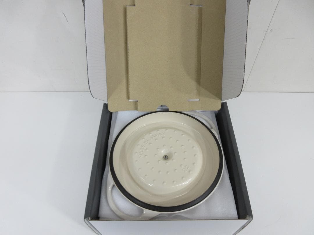 0711X バーミキュラ 鍋 オーブンポットラウンド 22cm Nベージュ