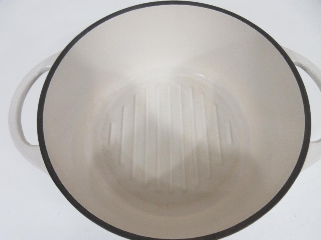 0711X バーミキュラ 鍋 オーブンポットラウンド 22cm Nベージュ