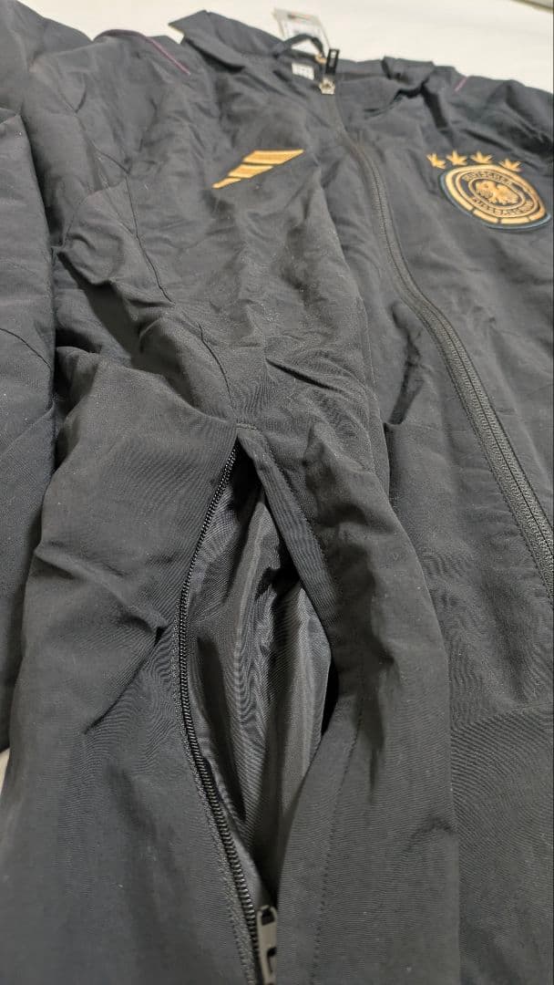 [adidas] メンズ ドイツ代表 プレゼンテーションジャケットブラック M