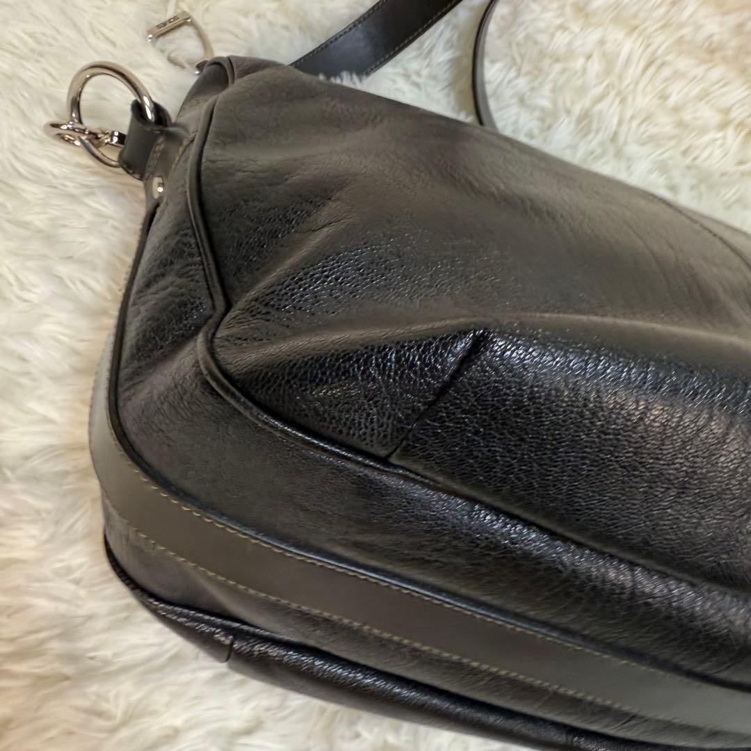 【美品】ソメスサドル ショルダーバッグ メッセンジャーバッグ レザー ブラック