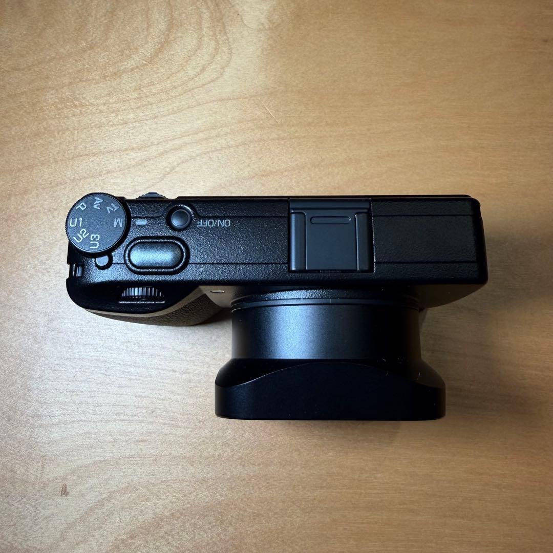 RICOH GR IIIx HDF GR3x HDF 3年保証　中古美品