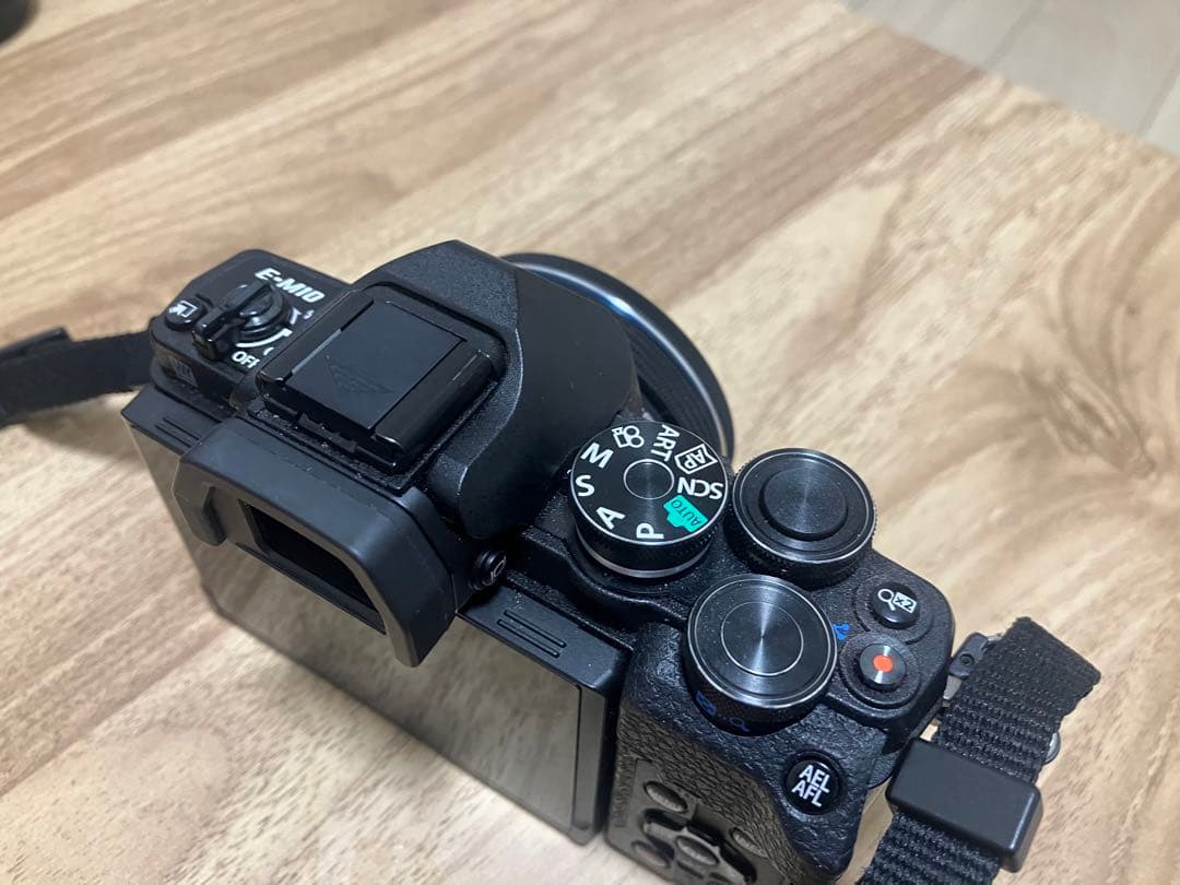 OLYMPUS OM-D E-M10 Mark Ⅳミラーレス一眼カメラセット