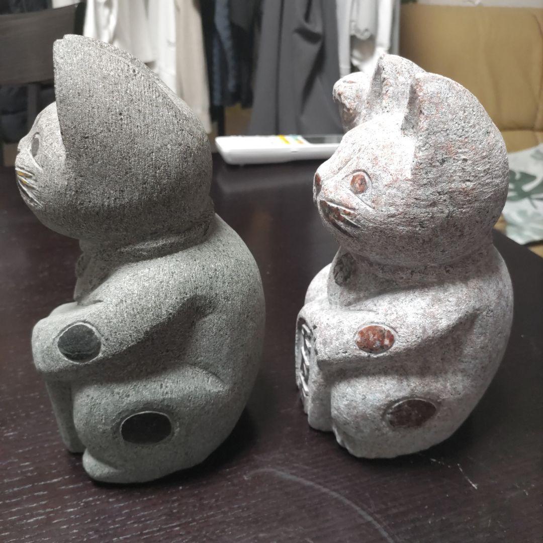 千万両猫 石像