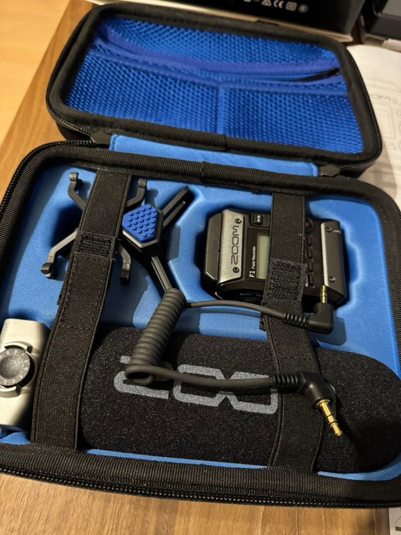 ZOOM F1 フィールドレコーダー セット（おまけつき）