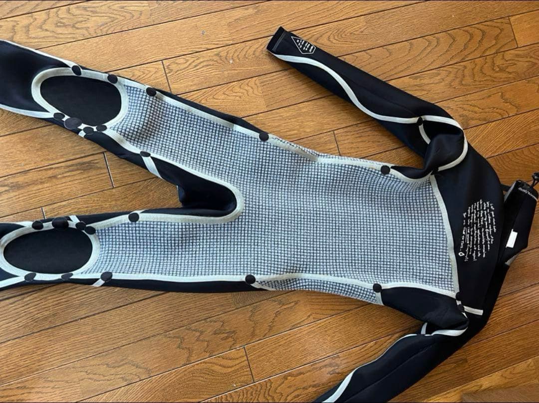 volcom ボルコムウエットスーツ　ジャーフル 2mm