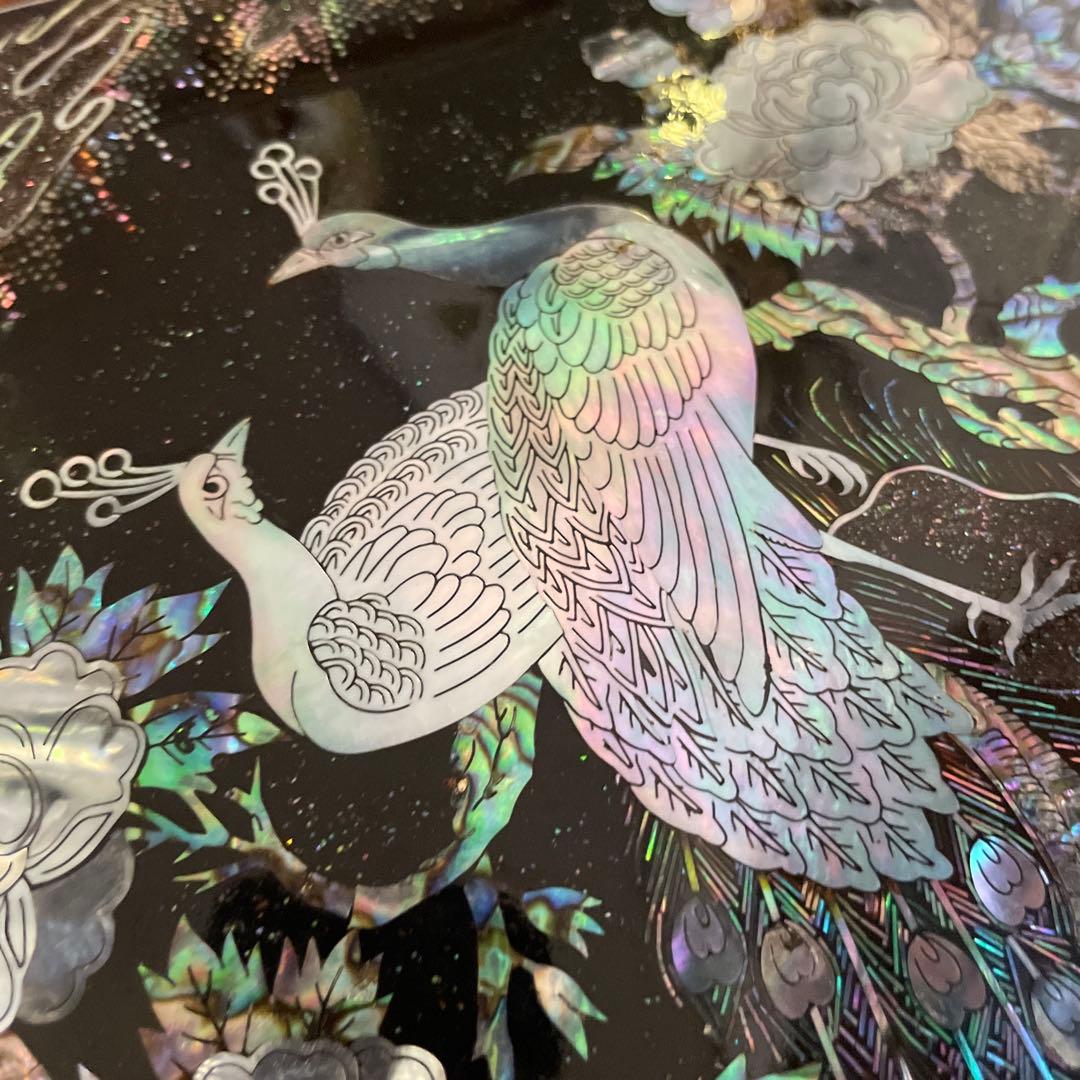 孔雀模様の八角形一段重箱　螺鈿細工 八角形 菓子器