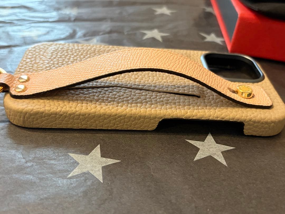 ボナベンチュラ♡iPhone15ケース♡美品♡グレージュ×シェル