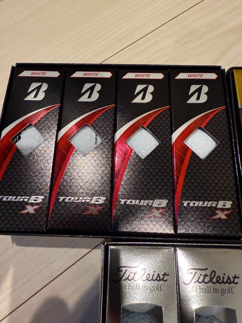 ブリジストン＆ エポン ＆ タイトリスト ゴルフボールセット