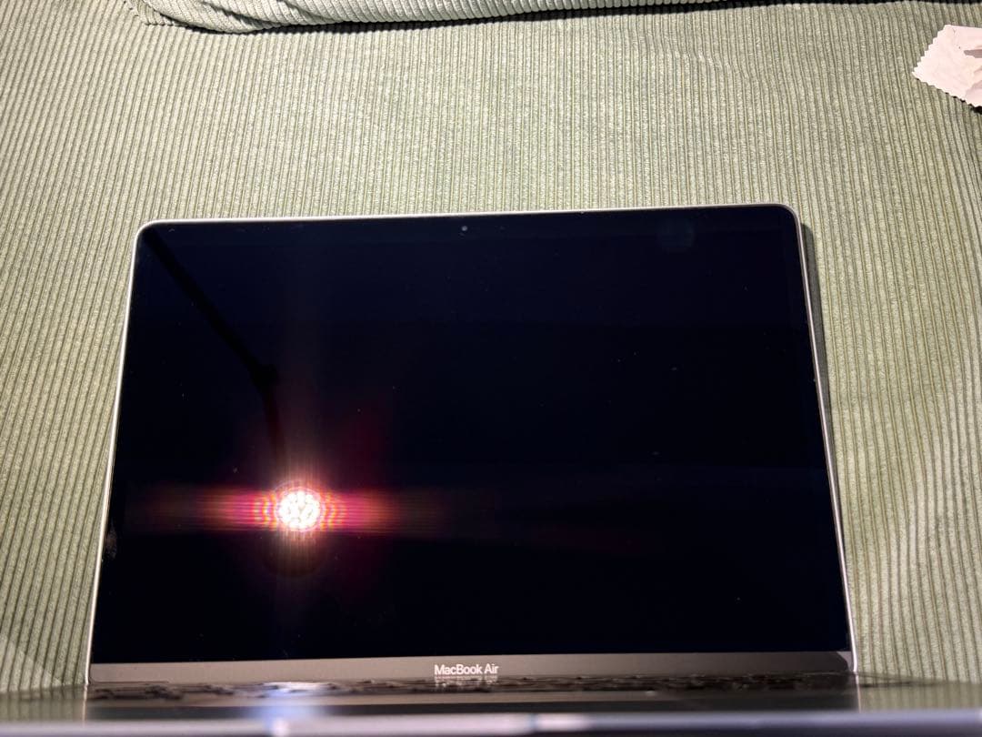 MacBook本体 M1 MacBook Air RAM:8GB SSD:256GB