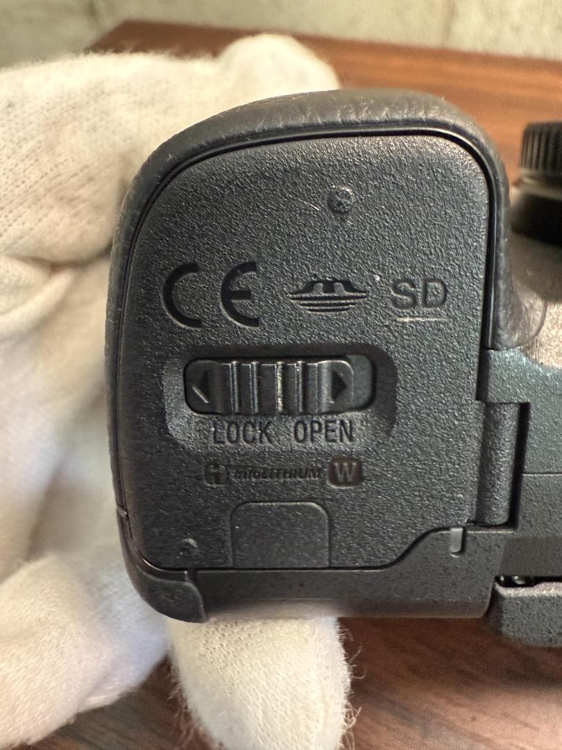 美品 SONY α6400 ボディ ブラック 箱付き