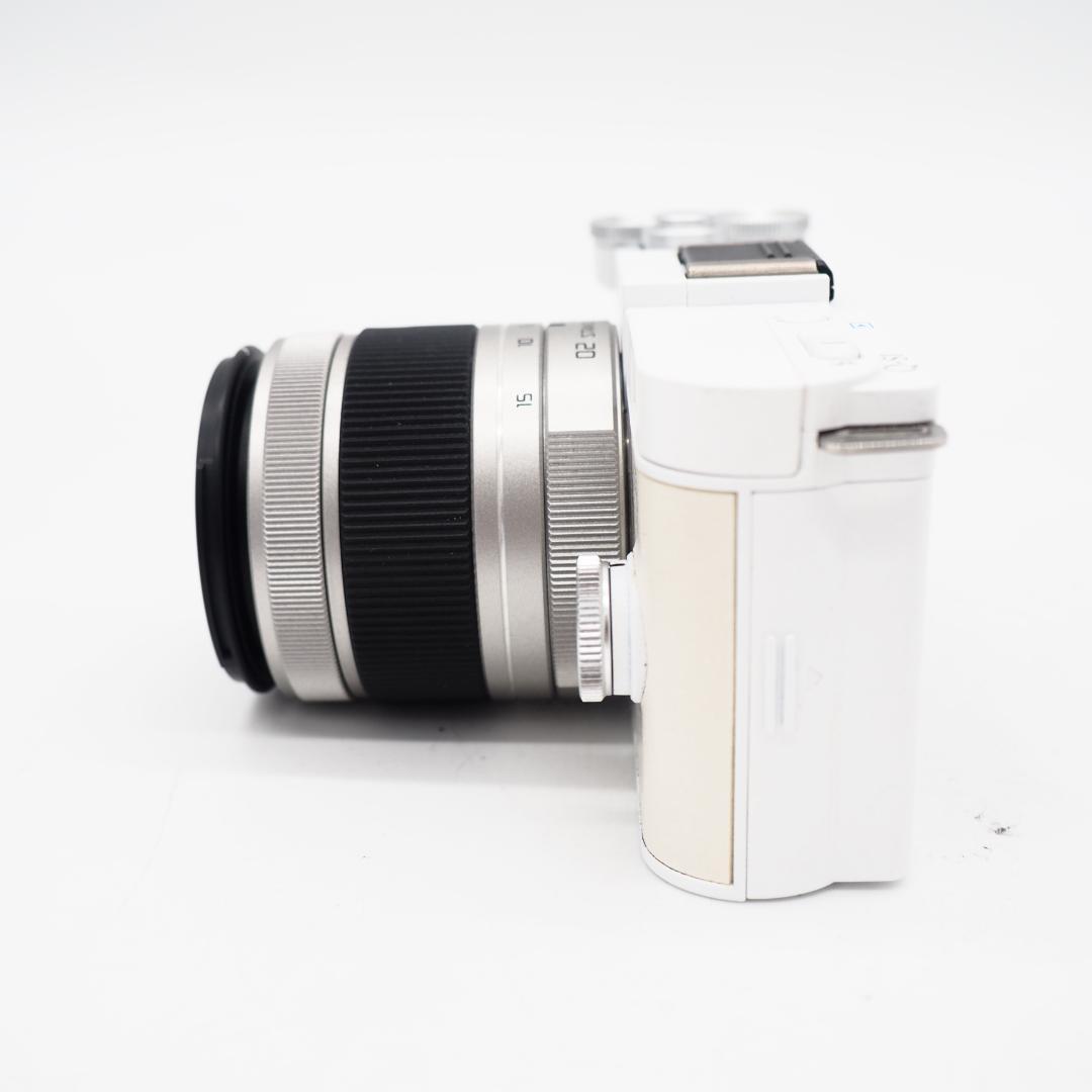 PENTAX Q-S1 ミラーレス一眼カメラ レンズキット ホワイト