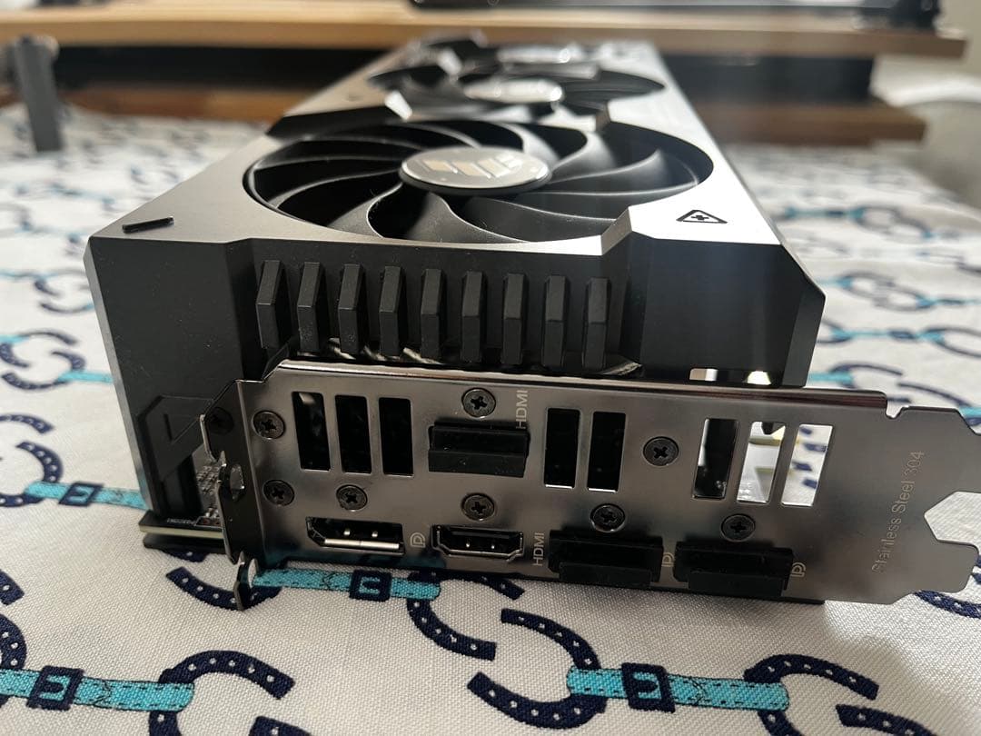 グラフィックボード・グラボ・ビデオカード ASUS GeForce RTX 4070 Ti 12GB