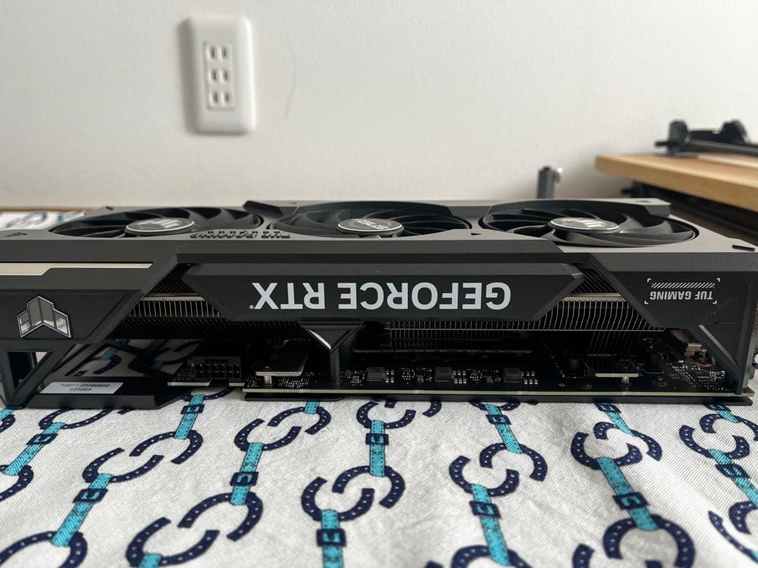 グラフィックボード・グラボ・ビデオカード ASUS GeForce RTX 4070 Ti 12GB