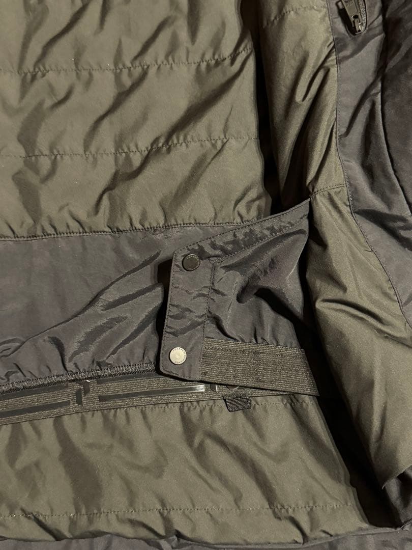 スキー PeakPerformance Gravity 2L Jacket