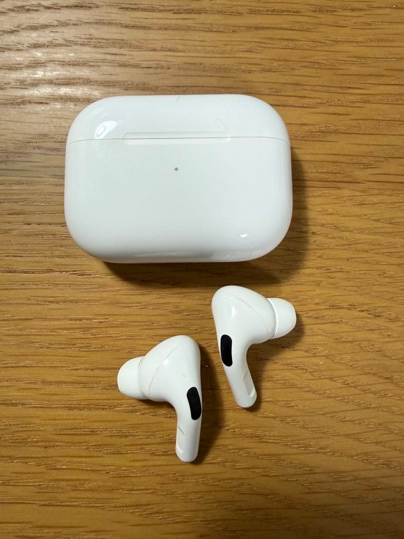 AirPods Pro 第一世代本体 充電ケース付き