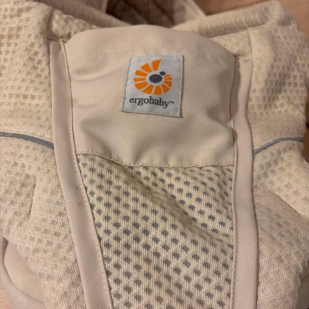 ergobaby Alta ナチュラルベージュ　抱っこ紐　ヒップシート