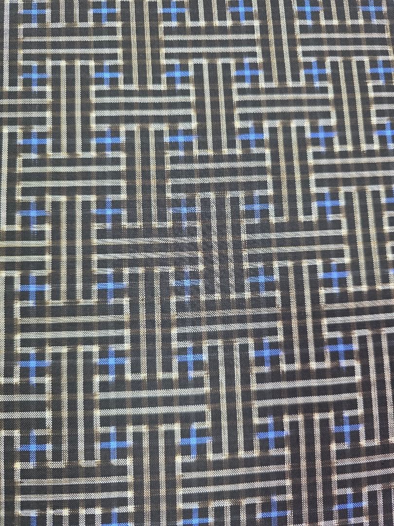 【秋名バラ】【青6玉】 希少 本場奄美大島紬 新古品 龍郷 反物