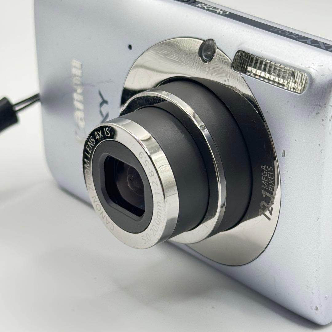 Canon キャノン IXY 200F シルバー コンパクトデジタルカメラ 箱付