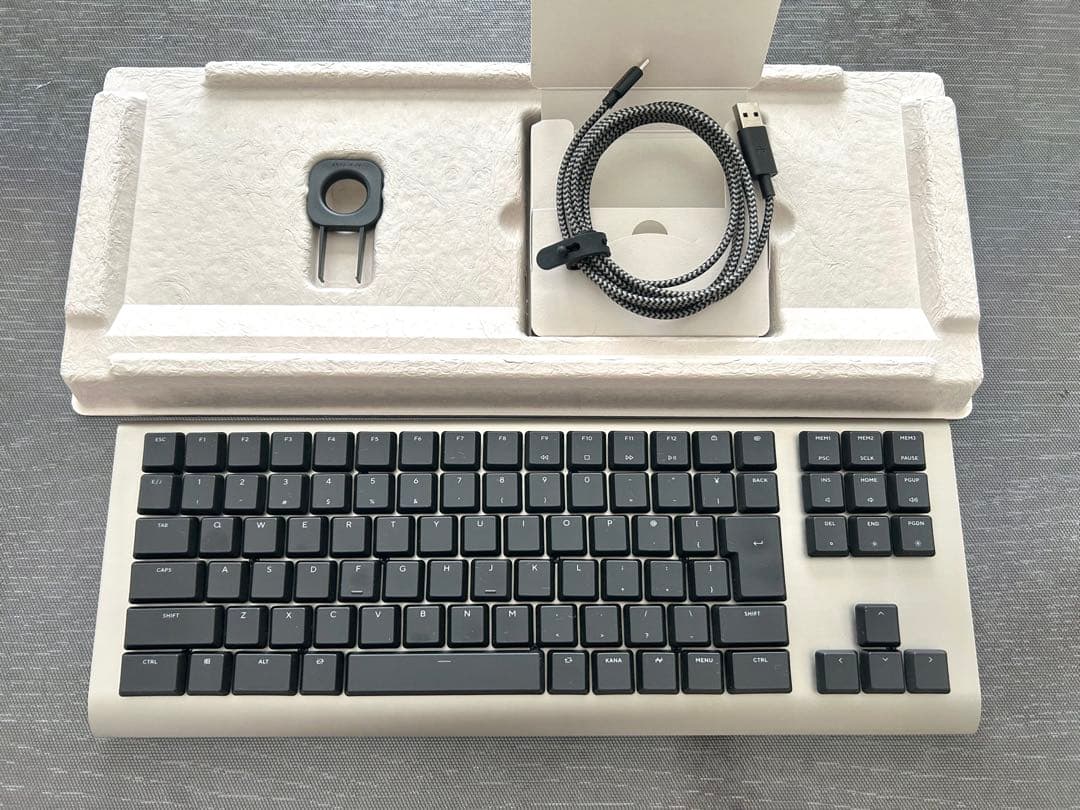 【美品】ZENAIM ゲーミングキーボード　テンキーレス