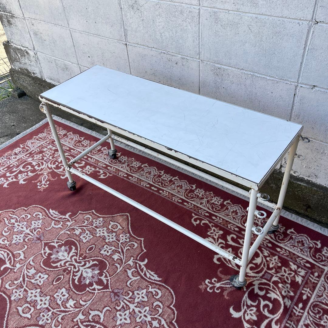 古道具ビンテージ◾️鉄アイアン シャビーな風合い キャスター付き 作業台 テーブル