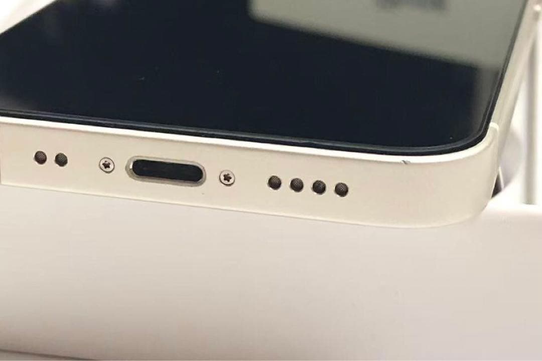 iPhone 13 mini 512GB SIMフリー スターライト ほぼ未使用