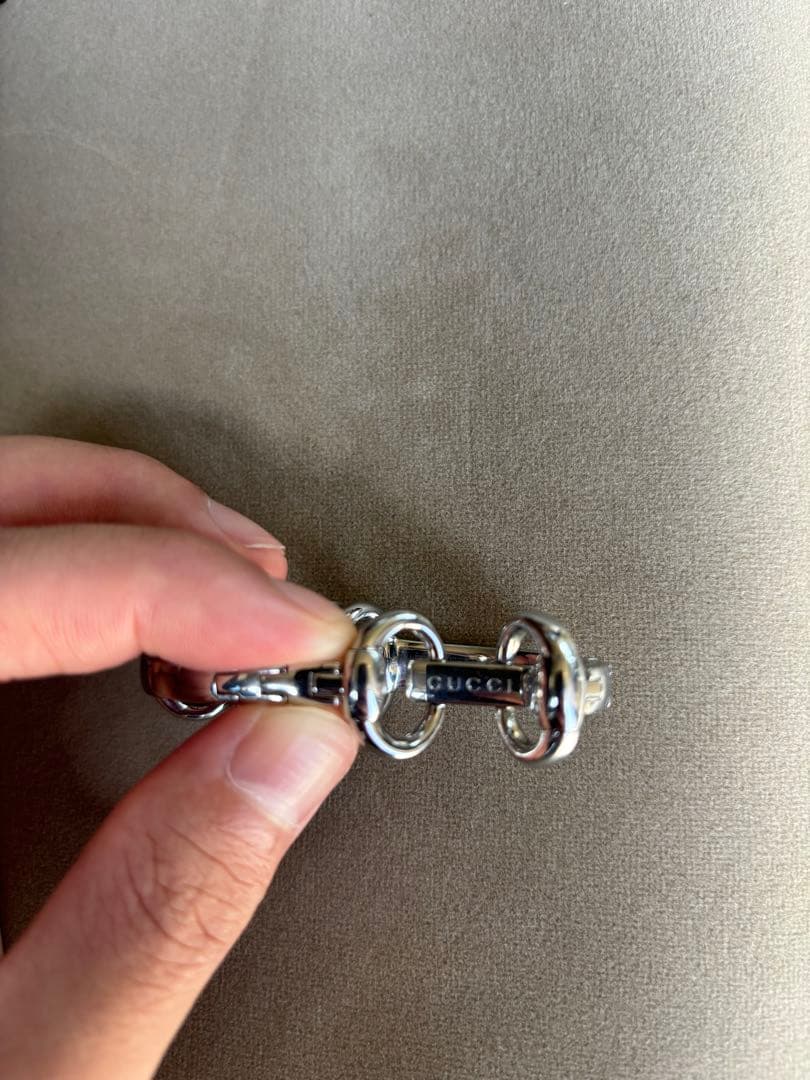 最終値下げ　GUCCI シルバー ブレスレット型時計　電池切れ