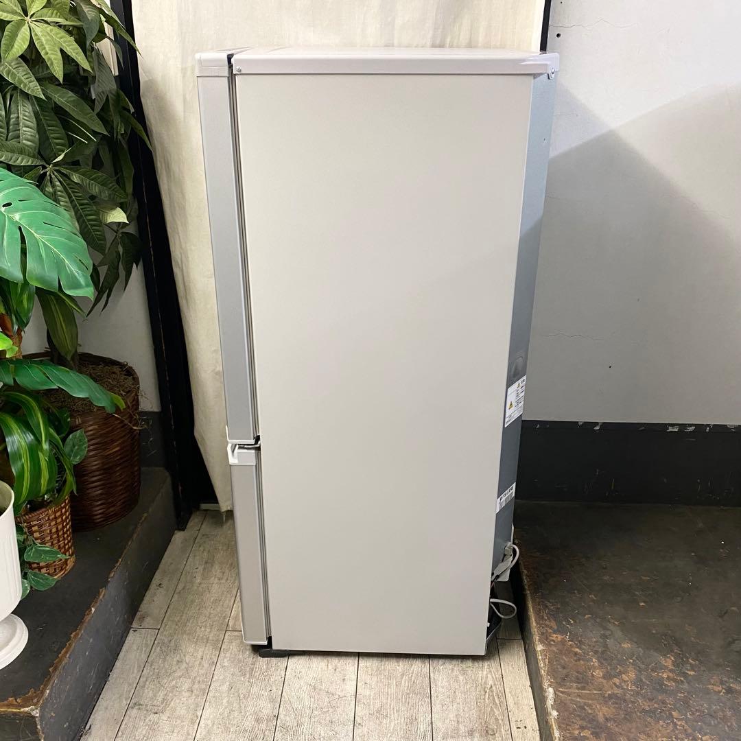 もも*⋆！ラウンドカットでシンプルにカッコいい！2ドア冷凍冷蔵庫146L