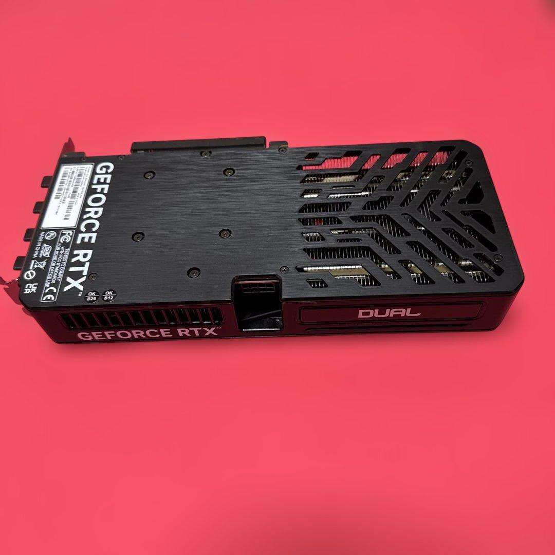 Palit Dual GeForce RTX 5060ti 8GB グラボ