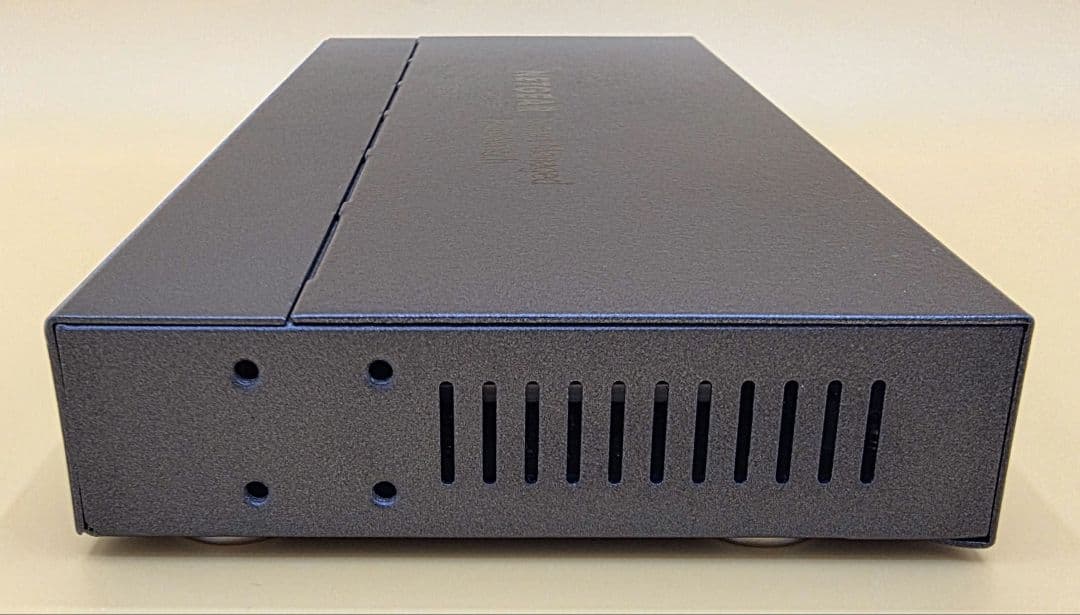 NETGEAR GS110EMX-100JPS 10G対応スイッチングハブ