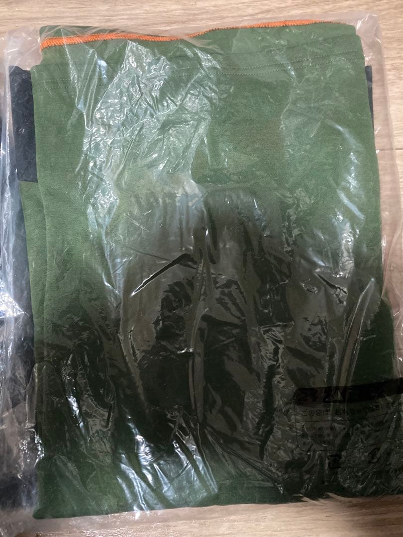 アンブロ　上下　Lサイズ 未開封品