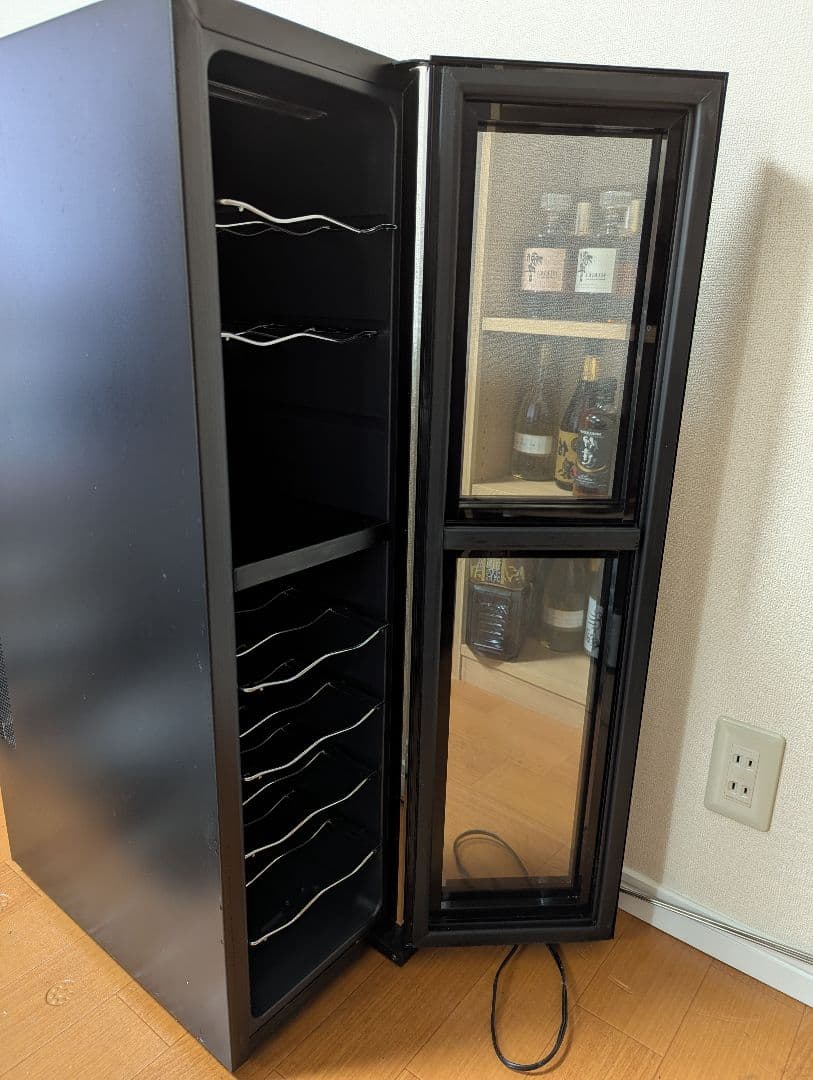 ワインクーラー　ブラック　JL-CD53B　18本収納