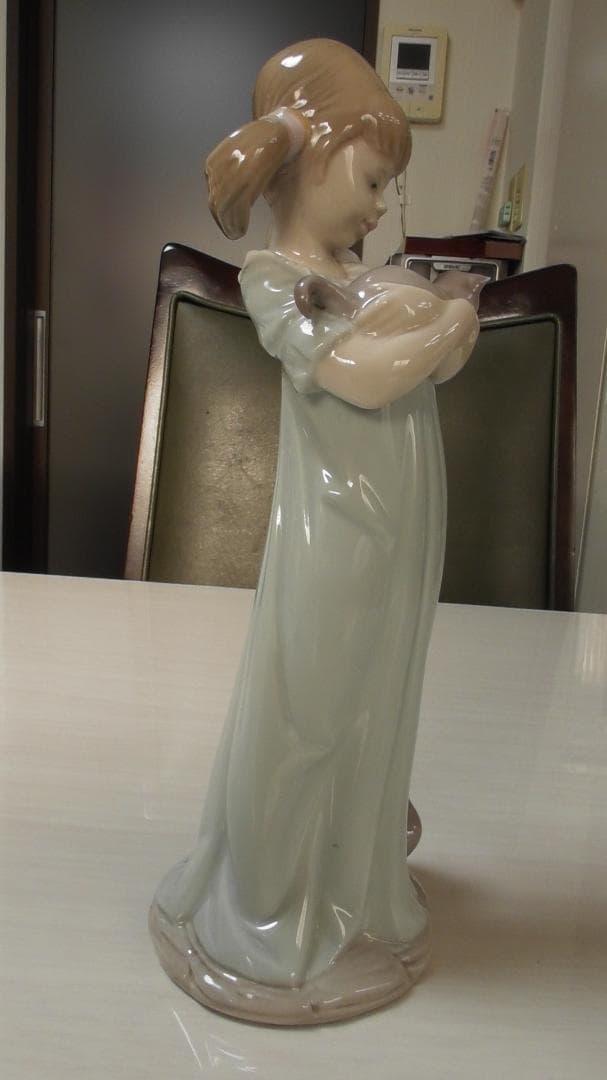 LLADRO　リヤドロ　【私の事も忘れないで】リアドロ 　インテリア　L522