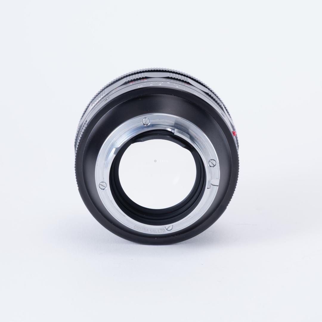 夜と言う名のレンズ Voigtlander NOKTON 50mm F1.1