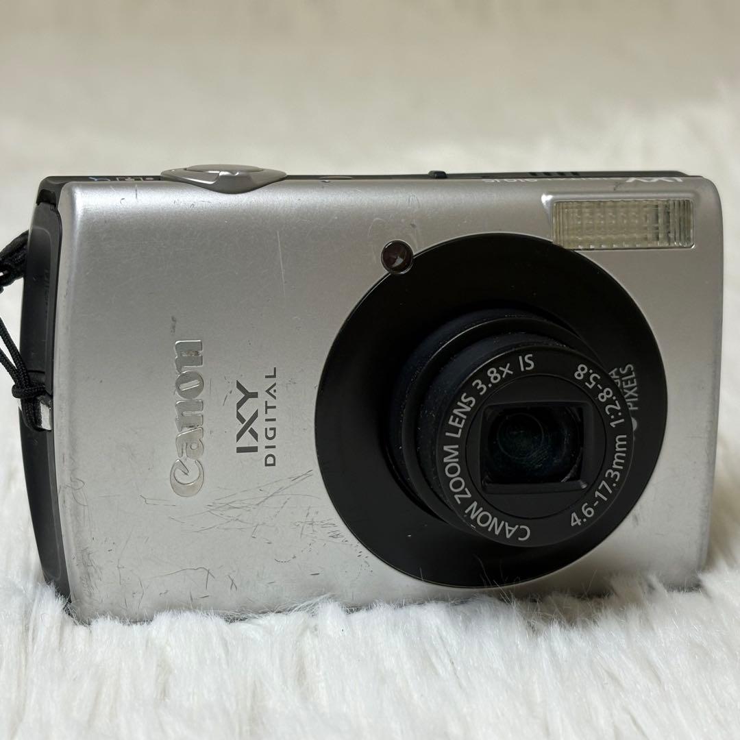 Canon カメラ　IXY 910IS PC1249 充電器 コンデジ　動作品
