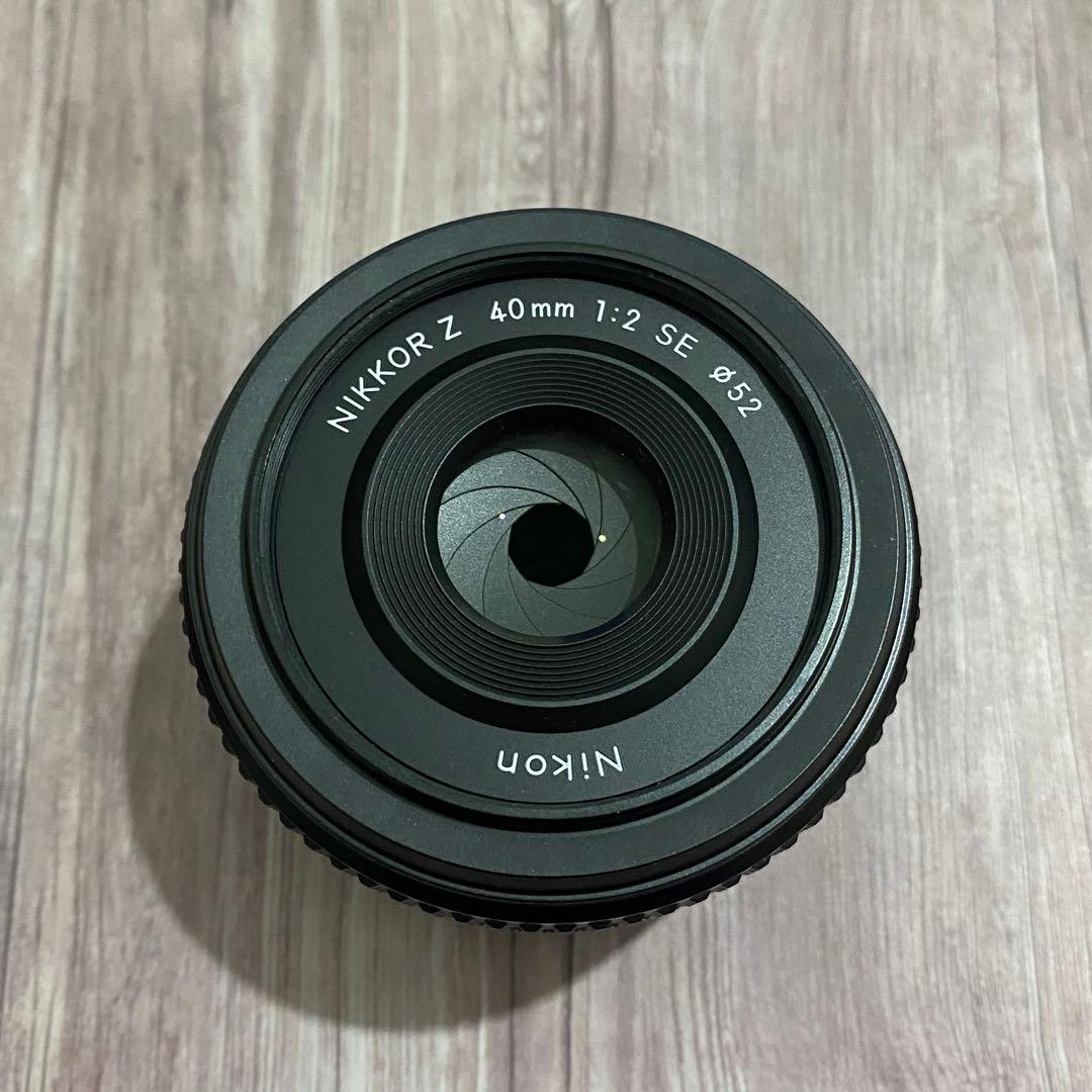 NIKKOR Z 40mm f/2 SE レンズ