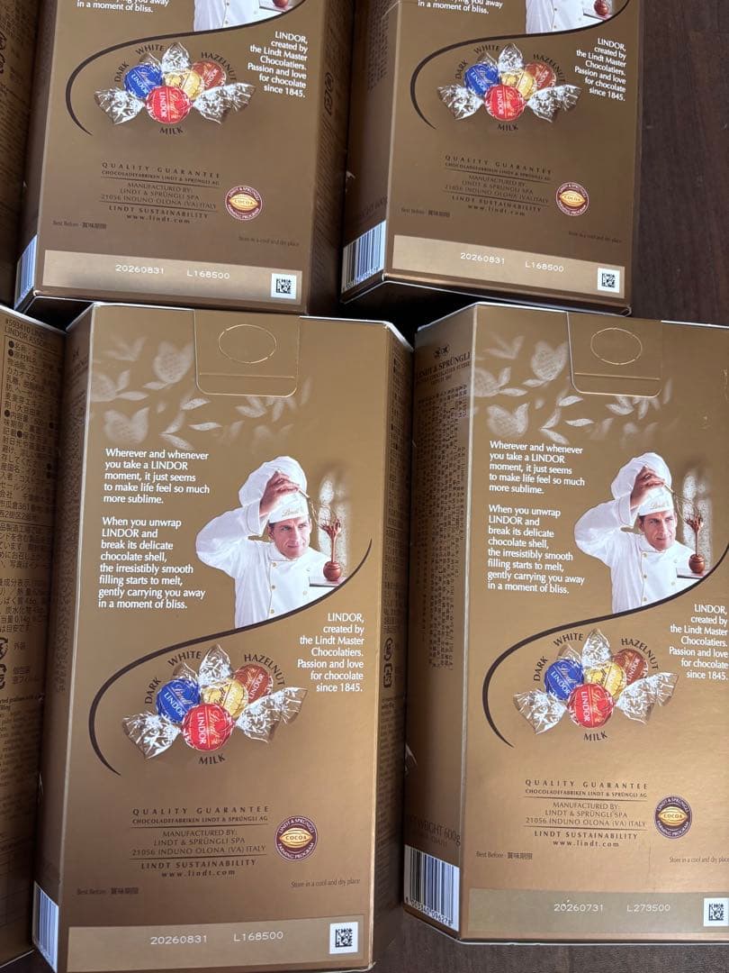 リンツ リンドール アソート チョコレート（4箱)