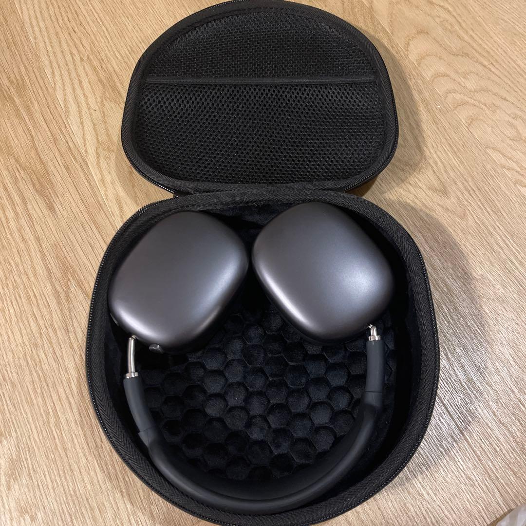 AirPodsMAX 第一世代　ブラック　ワイヤレスヘッドフォン 本体　カバー付