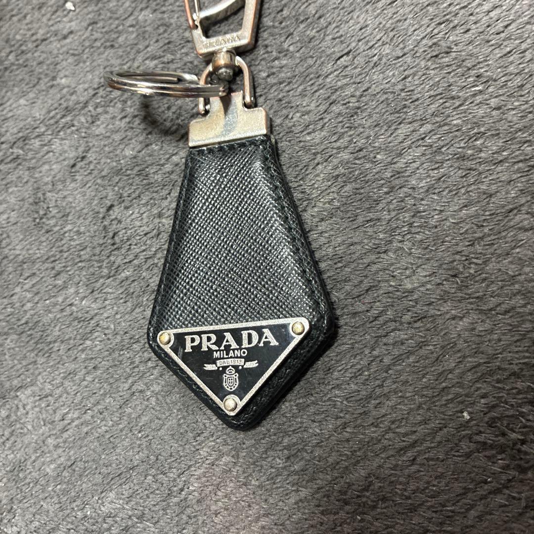プラダ　キーホルダー　ストラップ　0801