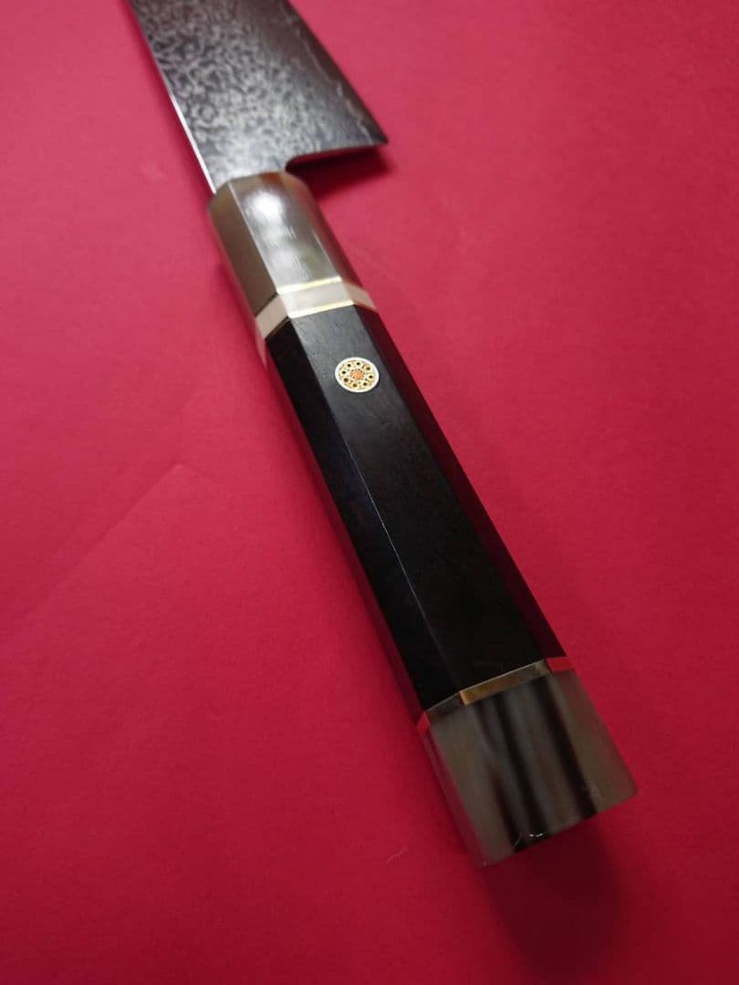 鏡面ダマスカス67層V金10号鏡面牛刀240mm 黒檀白水牛柄