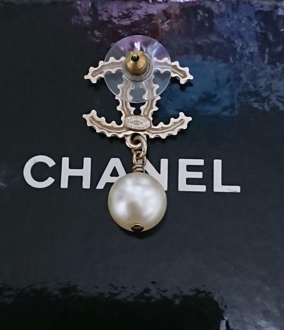 美品♥️ CHANEL♥️ ココマーク パール ピアス 片耳用 ✨