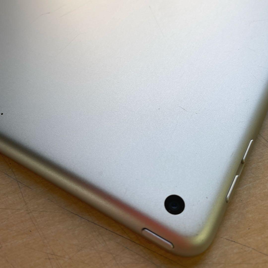 iPad 第6世代　A1893　Wi-Fiモデル　シルバー　32GB #9