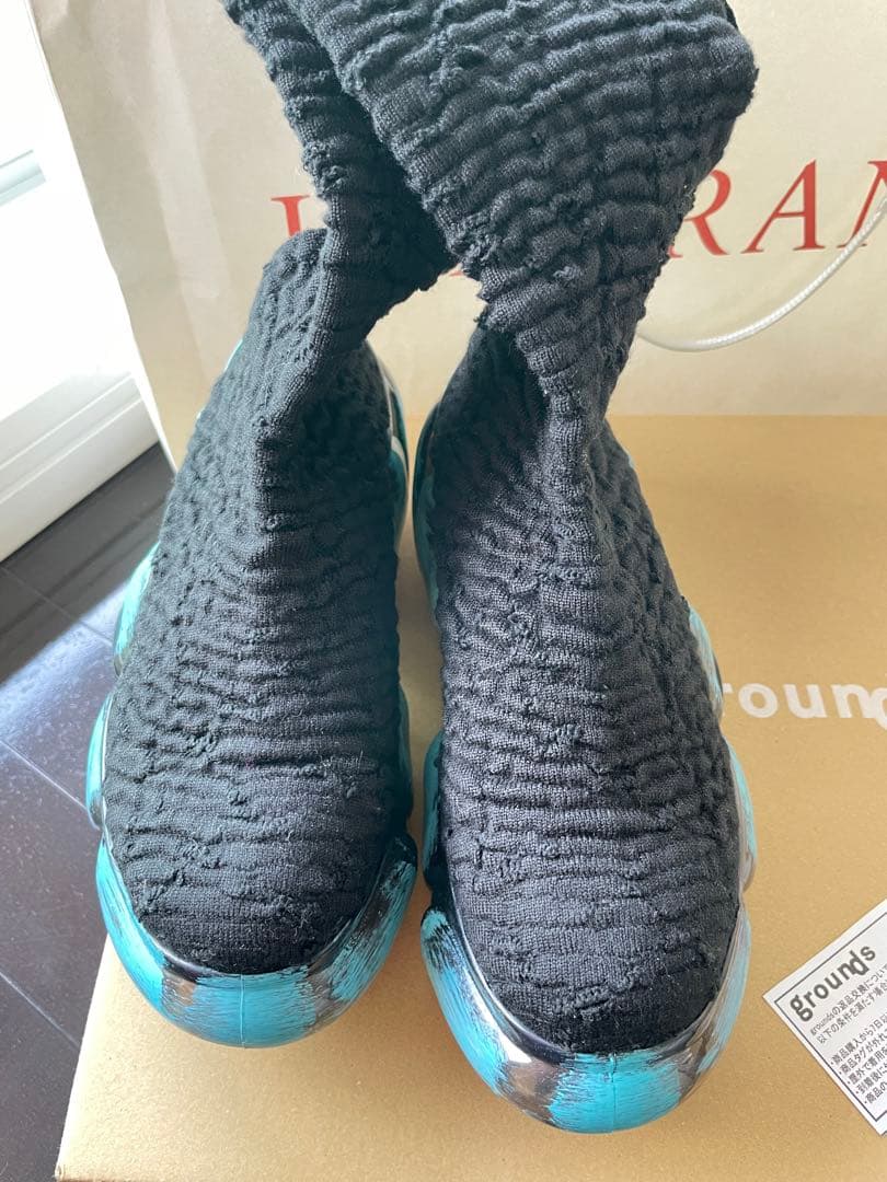 バッコス。MOOPIE DOGGICCINO CRAFT PAINT黒