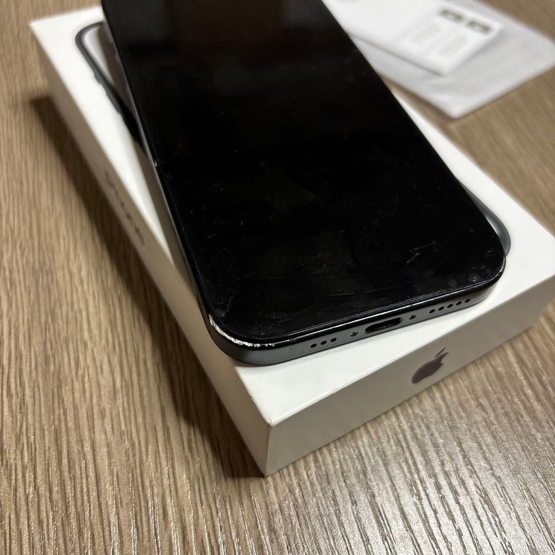 画面修理 BT86% Apple iPhone 15 128GB ミッドナイト