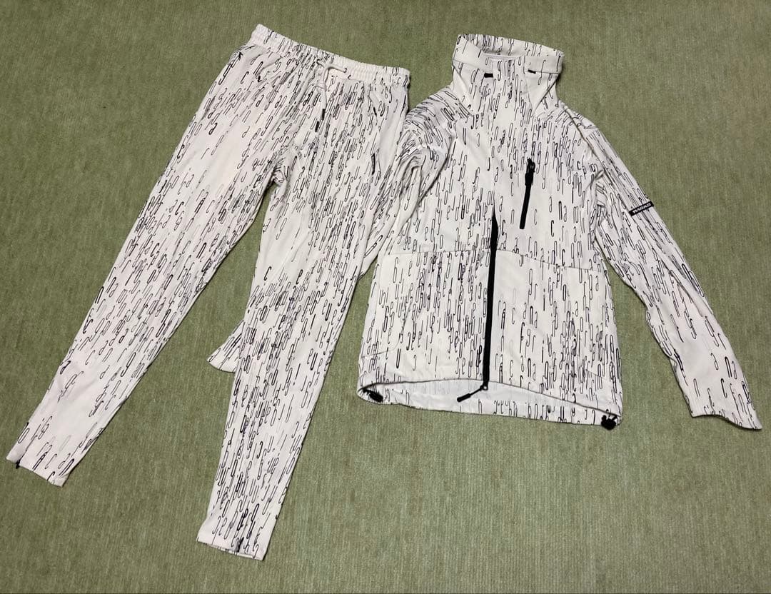 ウノピゥウノウグァーレトレリラックス ジャケット×サルエルパンツ セットアップ