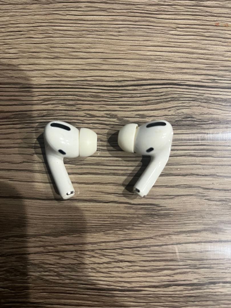 正規品 AirPods Pro2ブラックケース付き