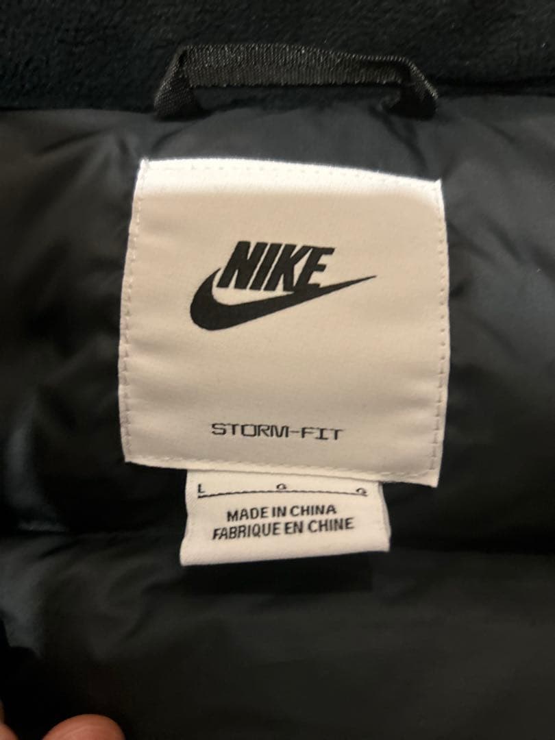 NIKE ナイキダウンベスト